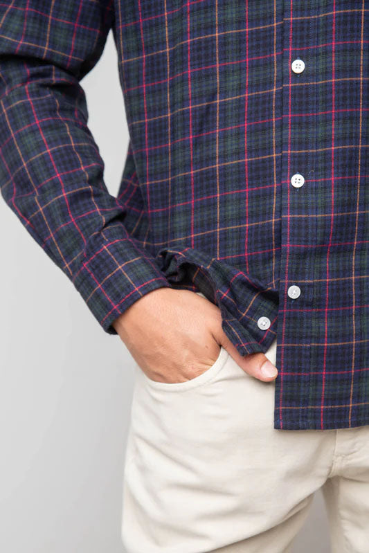 CAMISA AZUL DE CUADROS