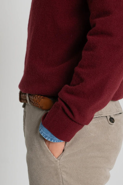 JERSEY CUELLO PICO GRANATE