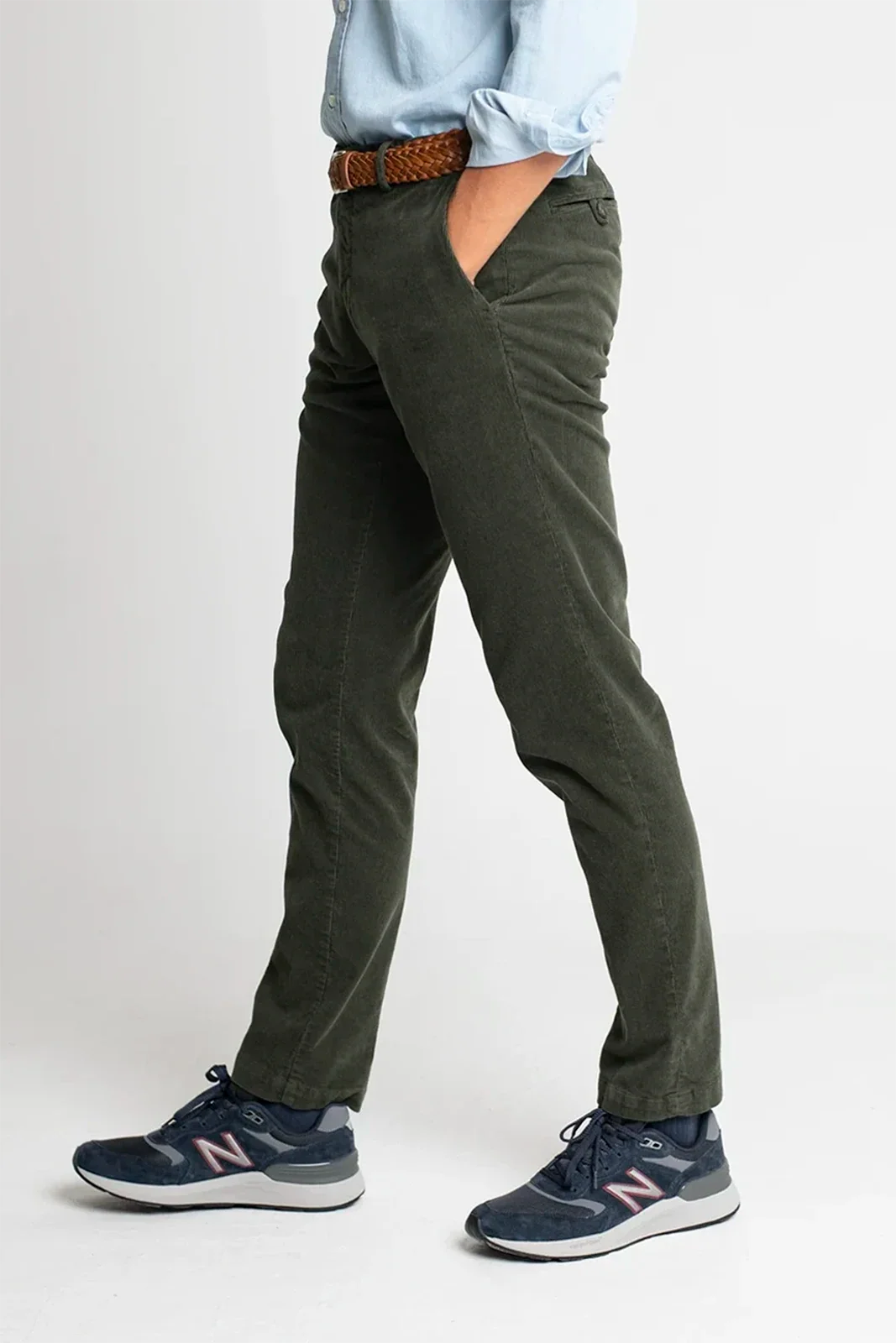 PANTALÓN CHINO PANA VERDE OLIVA