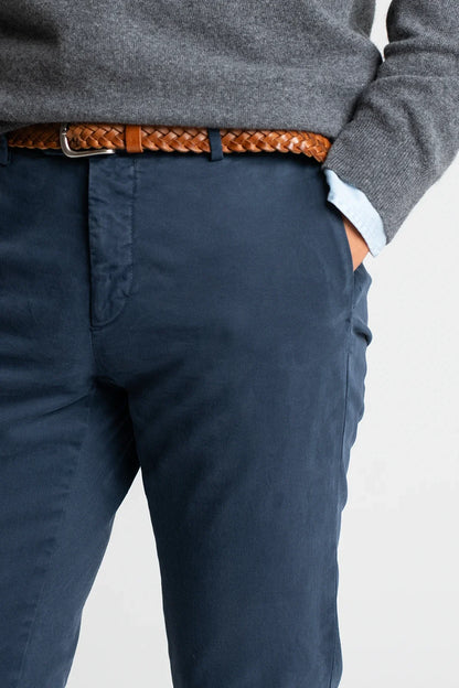 PANTALÓN CHINO AZUL MARINO