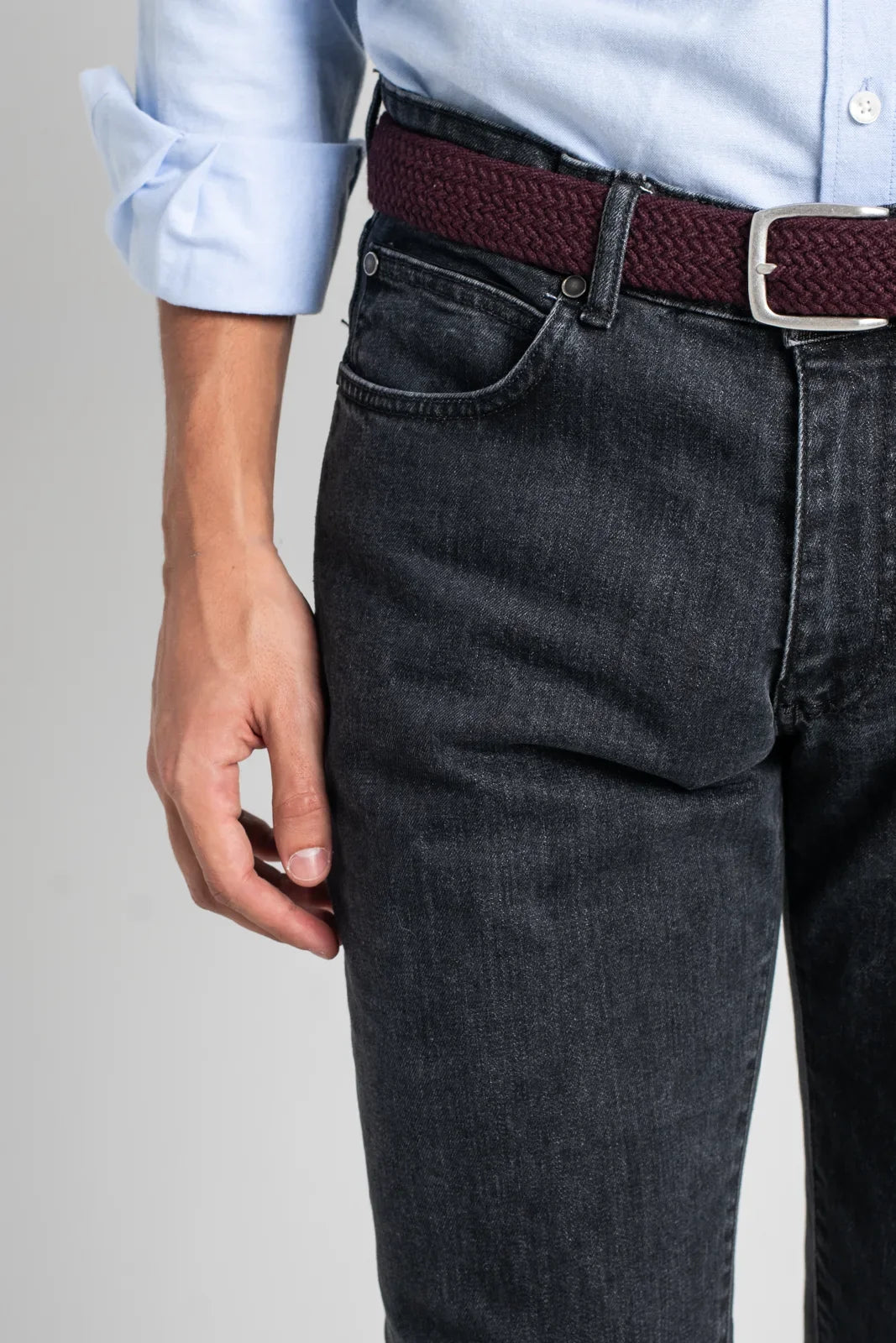 PANTALÓN VAQUERO NEGRO