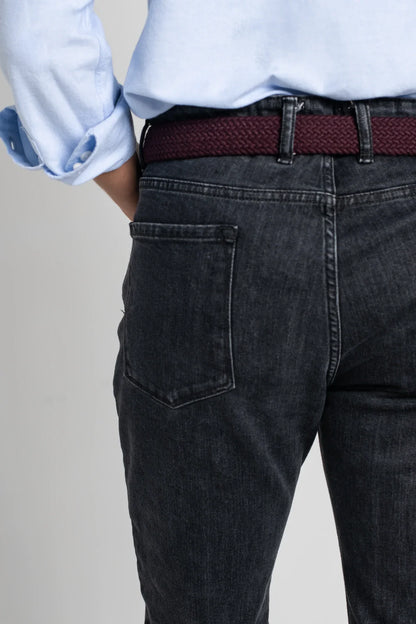 PANTALÓN VAQUERO NEGRO