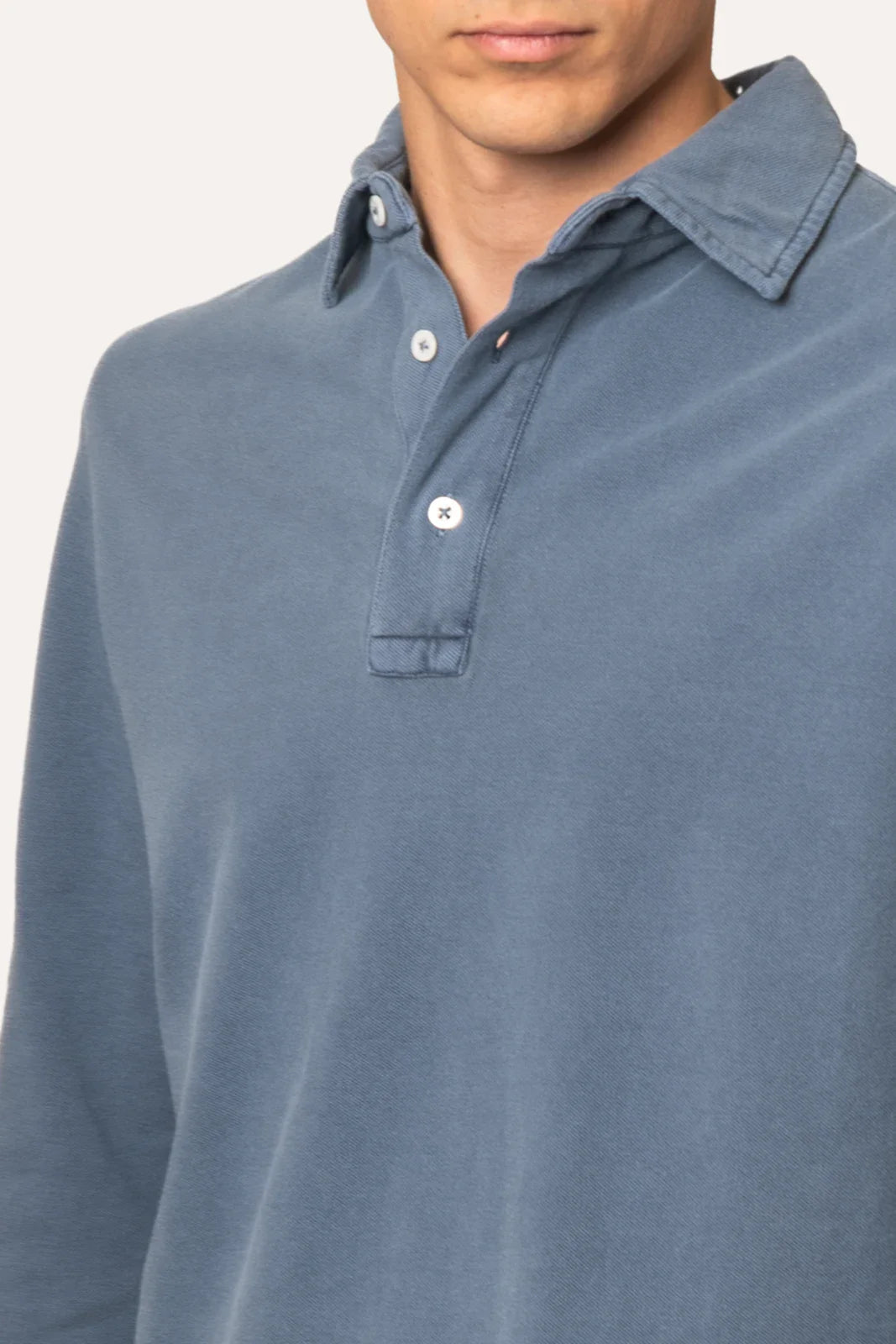 POLO PIQUÉ MANGA LARGA AZUL LAVADO
