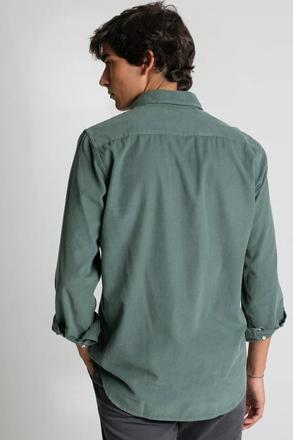 CAMISA DE MICROPANA VERDE LAVADO