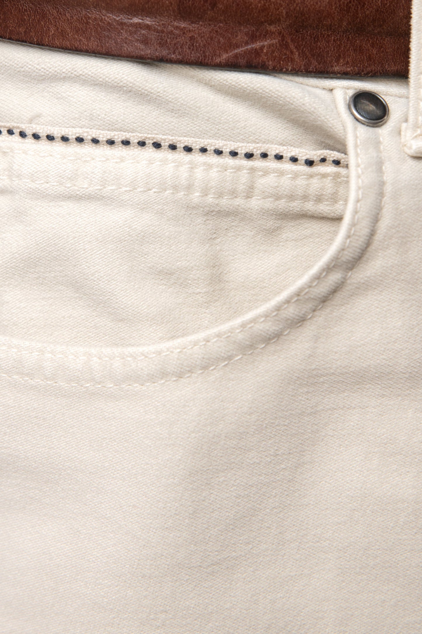 PANTALÓN 5 BOLSILLOS MOLESKI HUESO