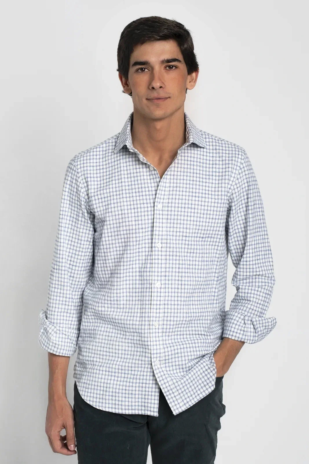 CAMISA CON CUADROS AZULES