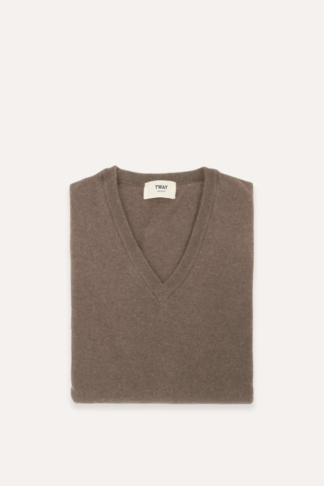 JERSEY CUELLO PICO TABACO