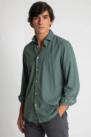 CAMISA DE MICROPANA VERDE LAVADO
